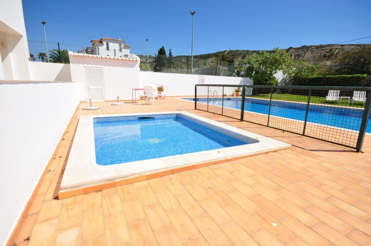 Praia Da Luz Apartment, Swimming Pool, Fully Equipped Exterior photo